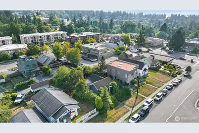 1302 Larrabee Avenue, Bellingham, WA 98225 - Photo 10