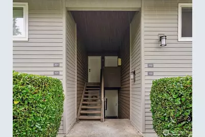 921 130th Street SW #H201, Everett, WA 98204 - Photo 2