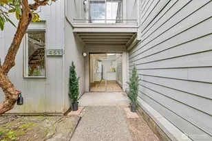 6817 137th Pl NE, Redmond, WA 98052 - Photo 14
