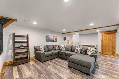 306 W Montana Avenue, Roslyn, WA 98941 - Photo 28
