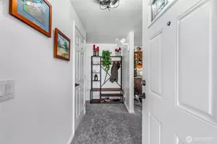 2305 Lilac SE, Lacey, WA 98503 - Photo 4