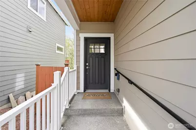 14504 17th Avenue W, Lynnwood, WA 98087 - Photo 2