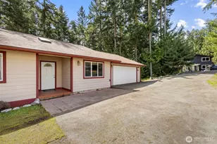 3912 Holcomb, Port Townsend, WA 98368 - Photo 2