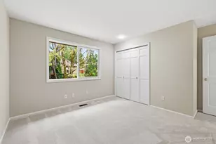 22226 NE 19th St, Sammamish, WA 98074 - Photo 34
