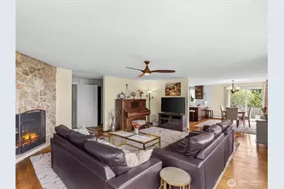 1401 SW 137th Street, Burien, WA 98166 - Photo 12