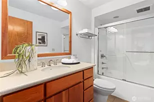 4640 Somerset Pl SE, Bellevue, WA 98006 - Photo 26