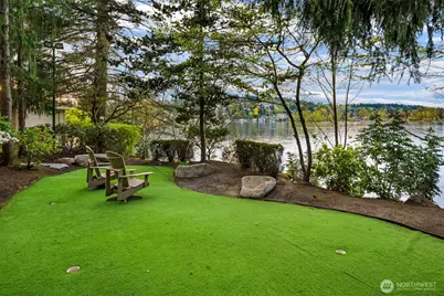 2095 Rose Point Lane, Kirkland, WA 98033 - Photo 22