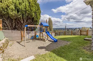1324 E Fairbanks St, Tacoma, WA 98404 - Photo 18