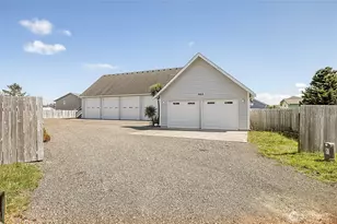 964 Attu Ct SW, Ocean Shores, WA 98569 - Photo 2