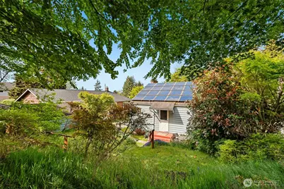 6830 27th Avenue NE, Seattle, WA 98115 - Photo 32