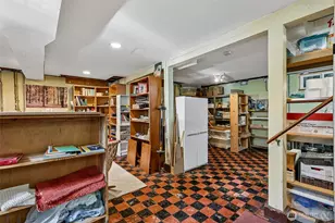 6830 27th Ave NE, Seattle, WA 98115 - Photo 24