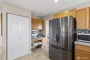 7649 68th St NE, Marysville, WA 98270 - Photo 10