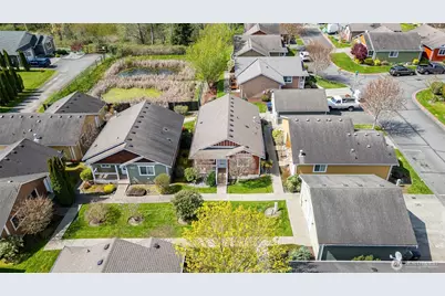 1304 Wildflower Way, Sedro Woolley, WA 98284 - Photo 4