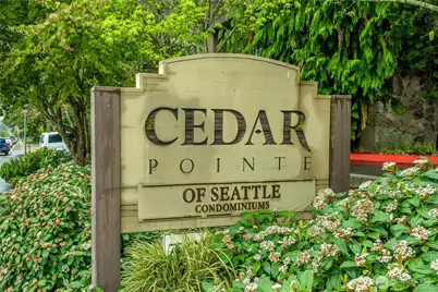 750 N 143rd Street #212, Seattle, WA 98133 - Photo 2