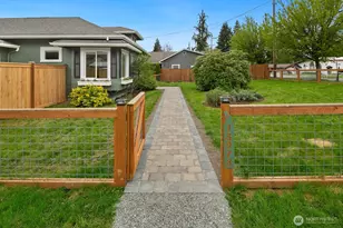 15978 179th Ave SE, Monroe, WA 98272 - Photo 6