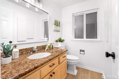 17811 7th Avenue W, Bothell, WA 98012 - Photo 10