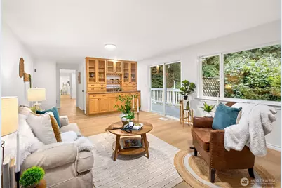 17811 7th Avenue W, Bothell, WA 98012 - Photo 8