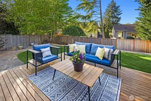 2462 238th Pl NE, Sammamish, WA 98074 - Photo 14