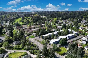 10459 Des Moines Memorial Dr S, Seattle, WA 98168 - Photo 2