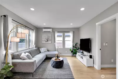 7901 16th Avenue SW, Seattle, WA 98106 - Photo 10