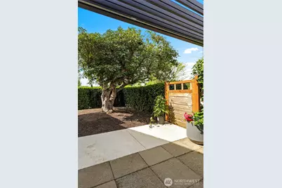 7901 16th Avenue SW, Seattle, WA 98106 - Photo 6
