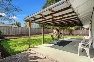 1067 Anacortes Ave NE, Renton, WA 98059 - Photo 22