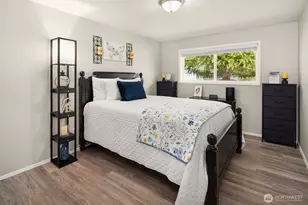 1067 Anacortes Ave NE, Renton, WA 98059 - Photo 16