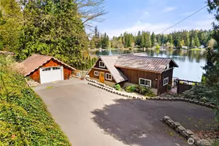 32217 Whitman Lake Dr, Graham, WA 98338 - Photo 2