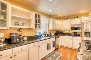 7445 Fair Oaks Rd SE, Olympia, WA 98513 - Photo 8