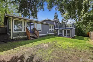 1040 NW Honeywood Pl, Issaquah, WA 98027 - Photo 32