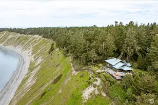 2312 Cedar Hollow Ln, Coupeville, WA 98239 - Photo 4