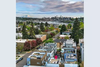4331 Woodland Park Avenue N, Seattle, WA 98103 - Photo 22