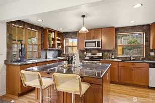 1008 S Puget Sound Ave, Tacoma, WA 98405 - Photo 8