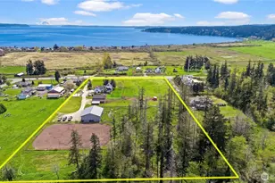 755 E North Camano Dr, Camano Island, WA 98282 - Photo 2