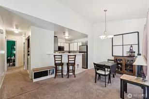 9210 Market Pl, Lake Stevens, WA 98258 - Photo 8