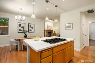 21030 SE 5th St, Sammamish, WA 98074 - Photo 10