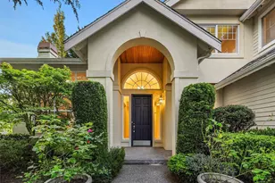 21030 SE 5th St, Sammamish, WA 98074 - Photo 2