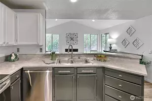 16613 SE 251st St, Covington, WA 98042 - Photo 8