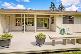 310 Prestwick Dr, Camano Island, WA 98282 - Photo 20