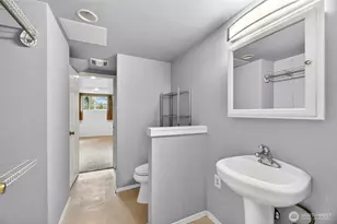13459 SE 250th Ct, Kent, WA 98042 - Photo 24