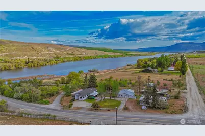 284 Monse Bridge Road, Brewster, WA 98812 - Photo 1