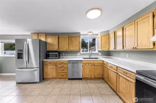 916 Jennings St, Sedro Woolley, WA 98284 - Photo 10