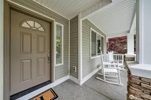 13811 176th St E, Puyallup, WA 98374 - Photo 4