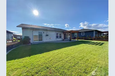 8021 Vialago Parkway, Zillah, WA 98953 - Photo 22