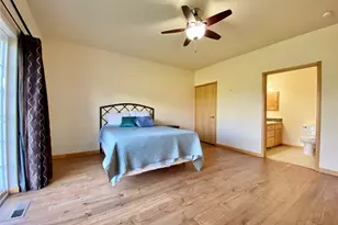 8021 Vialago Pkwy, Zillah, WA 98953 - Photo 10