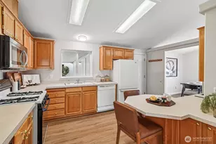 24030 223rd Ln SE, Maple Valley, WA 98038 - Photo 8