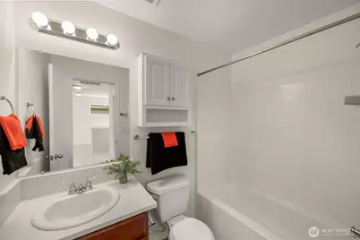 19015 25th Drive SE, Bothell, WA 98012 - Photo 22