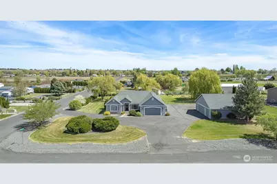 3171 NE Snow Goose, Moses Lake, WA 98837 - Photo 1