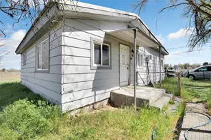 9550 Maple Dr NE, Moses Lake, WA 98837 - Photo 2