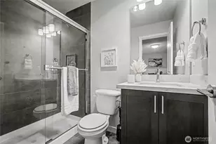 130 198th St SE, Bothell, WA 98012 - Photo 36